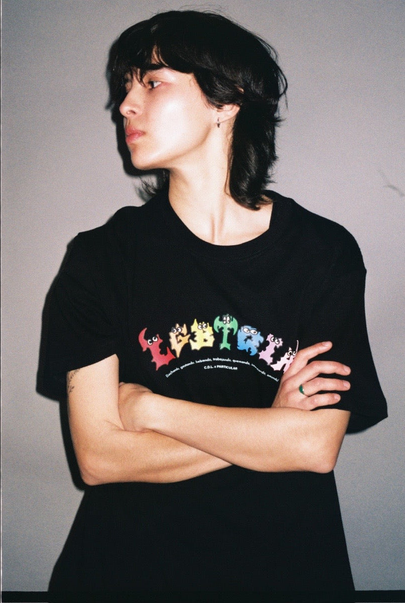POLERA LGBTIQA+ NEGRO