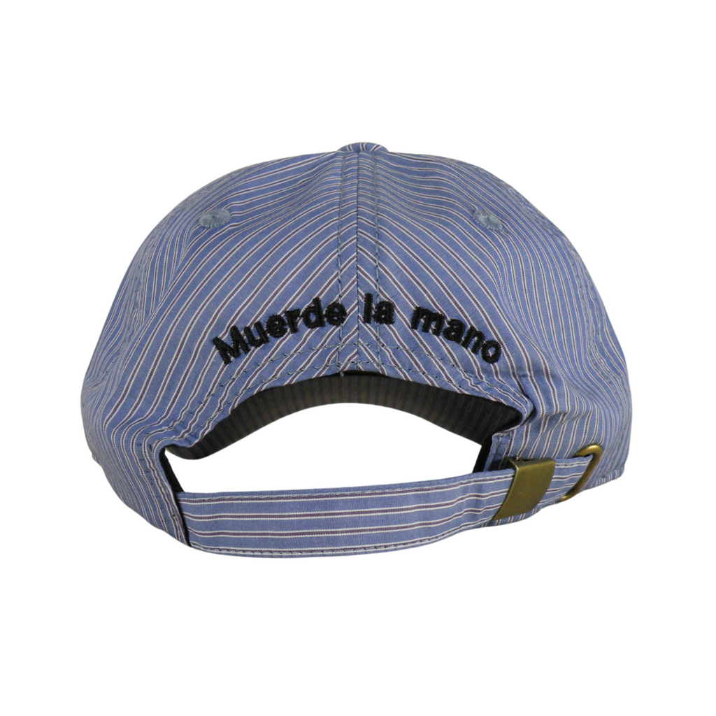 CAP OXFORD RAYADA "MUERDE LA MANO"