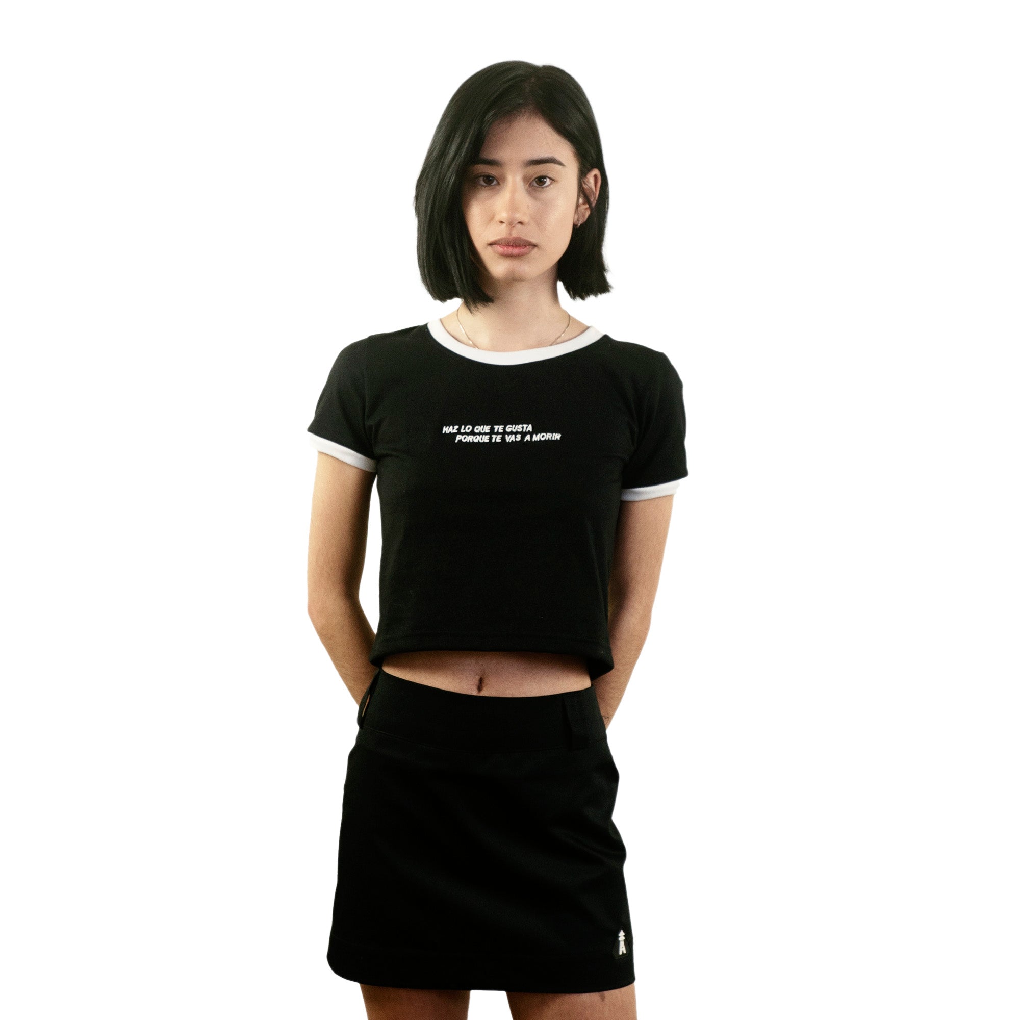 Baby Tee “HAZ LO QUE TE GUSTA POR QUE TE VAS A MORIR” negro